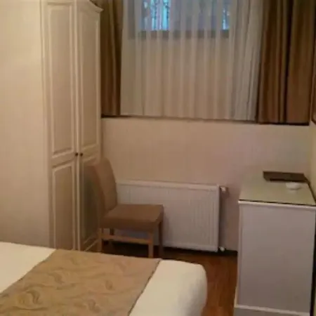 Taksim Pera Orient Hotell 3*