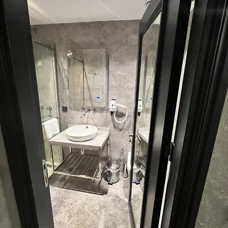 Taksim Pera Orient Hotel Istanbul