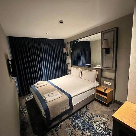 Taksim Pera Orient Hotell 3*