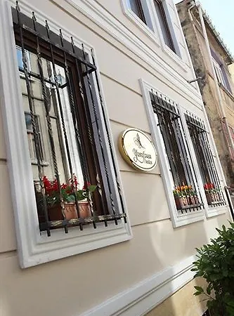Taksim Pera Orient Istambul