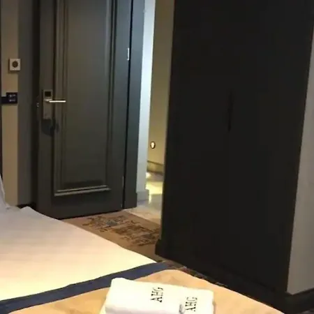 Taksim Pera Orient 3*