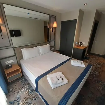 Taksim Pera Orient Szálloda 3*