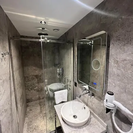 Taksim Pera Orient 3* Istanboel