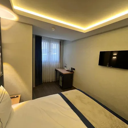 Taksim Pera Orient Hotel