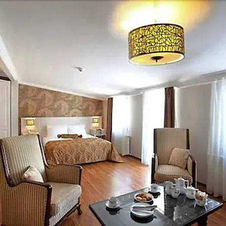 Taksim Pera Orient Hotel