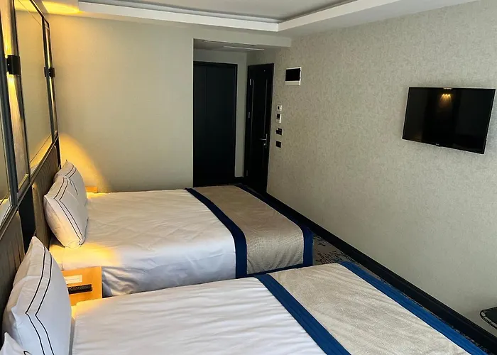 Taksim Pera Orient 3*