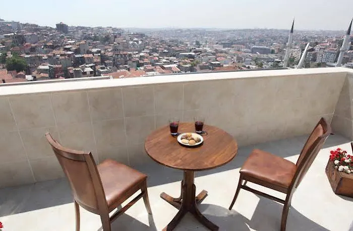 Taksim Pera Orient